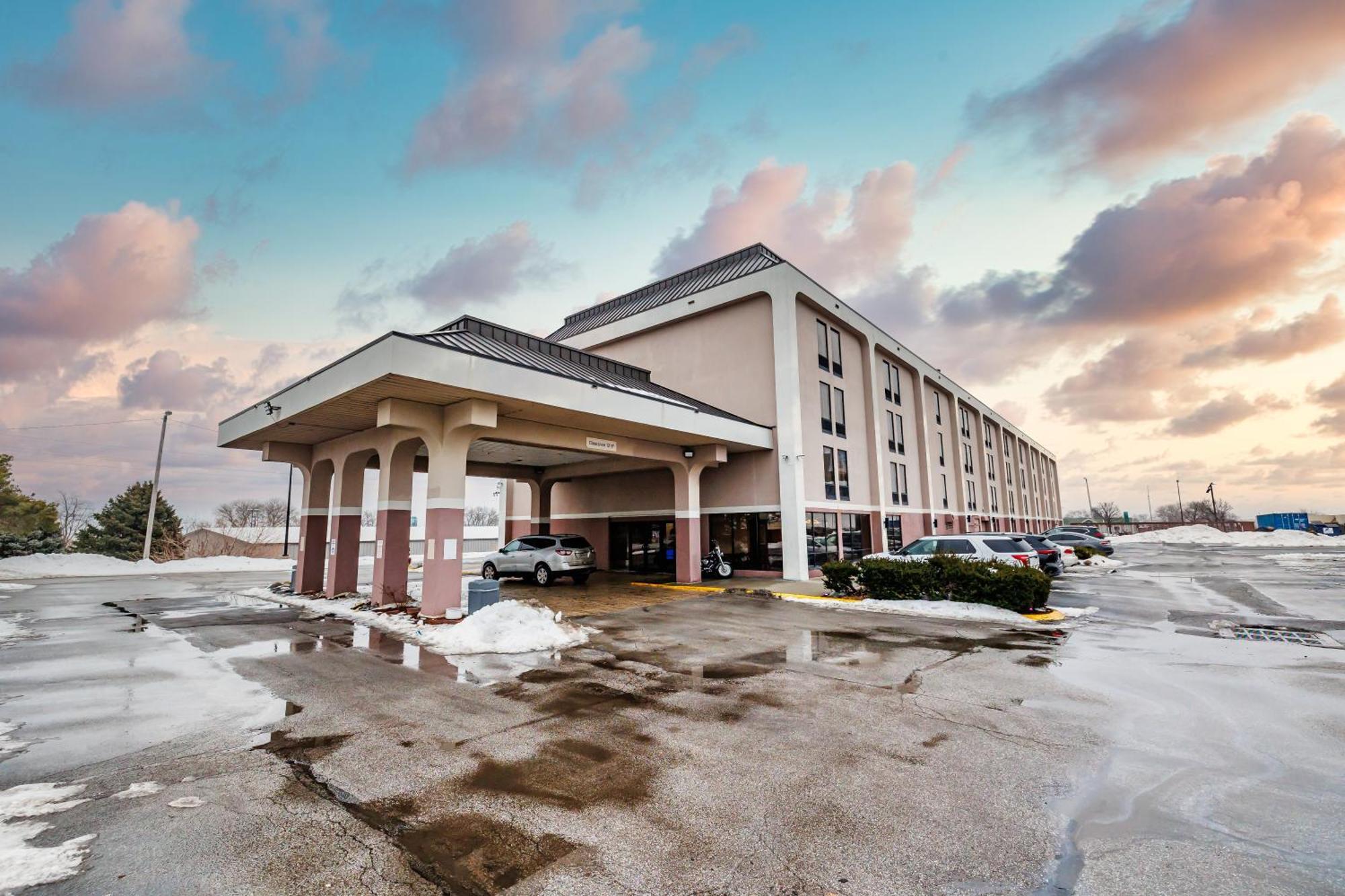 New Victorian Inn & Suites Omaha Exterior foto